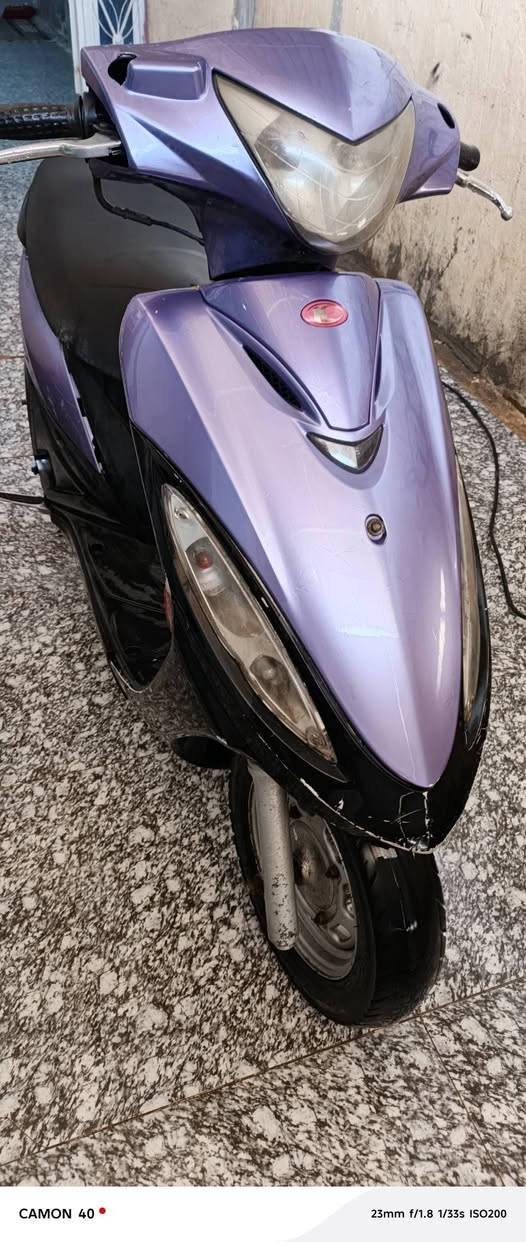 سلام عليكم كامكو لنضافه شوفت عينك للبيع لسعر 425وبيه مجال لدرجه كايمه ***********
