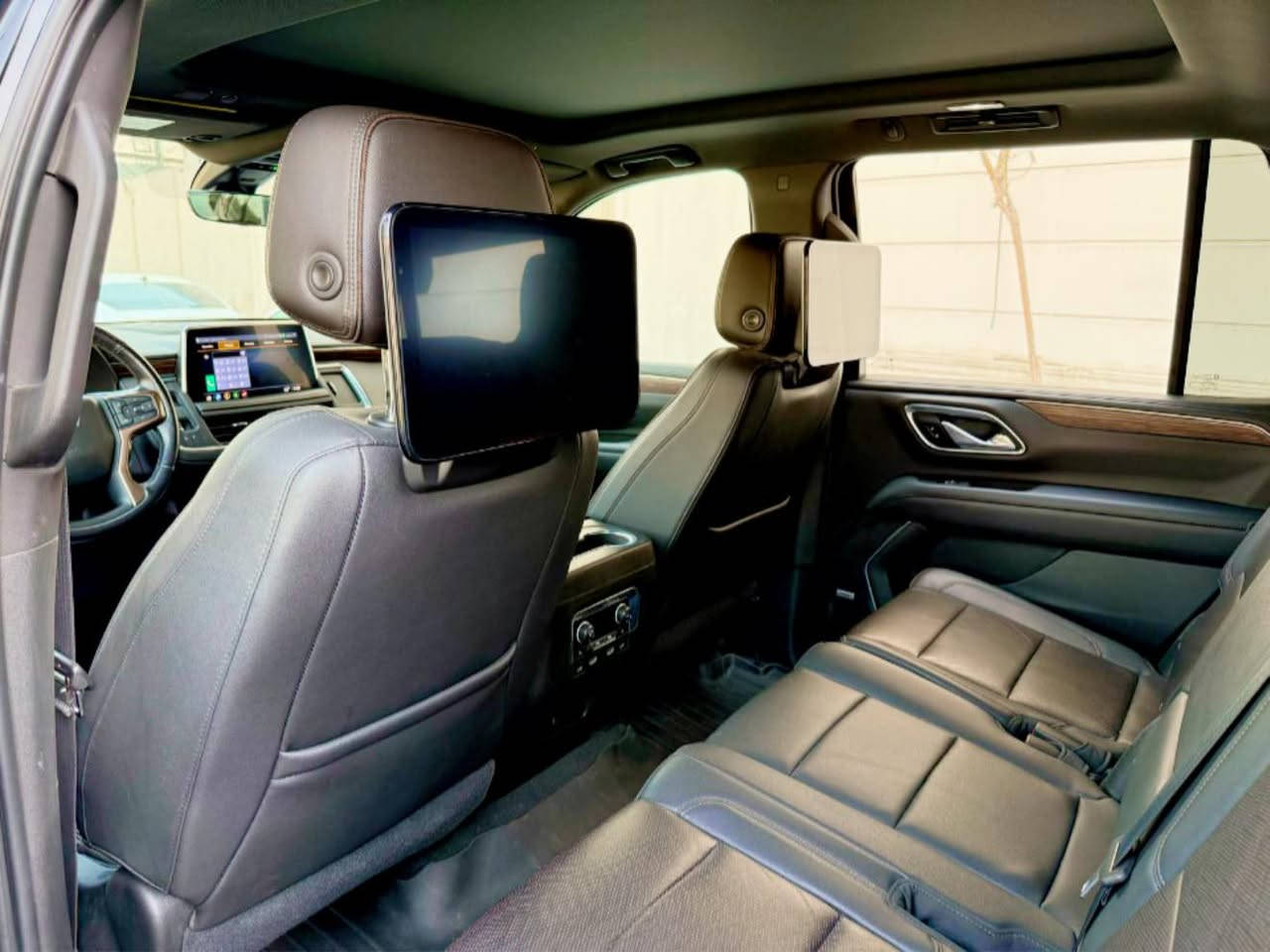 تاهو هاي كانتر 2021 
للبيع. 
فول. الفول. 
مكينه v8 
ماشيه 33 الف ميل
بدون صبغ 
***********
بغداد القادسيه
