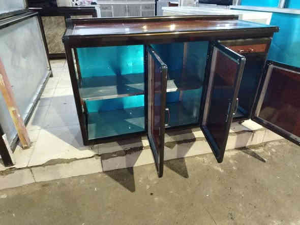 للبيع كونتر ارضى متر نص  اخ جديد شغل فصال تقيل موصل سعر ١٠٠ بي مجال *********** اسيا *********** مكان رشيديه
