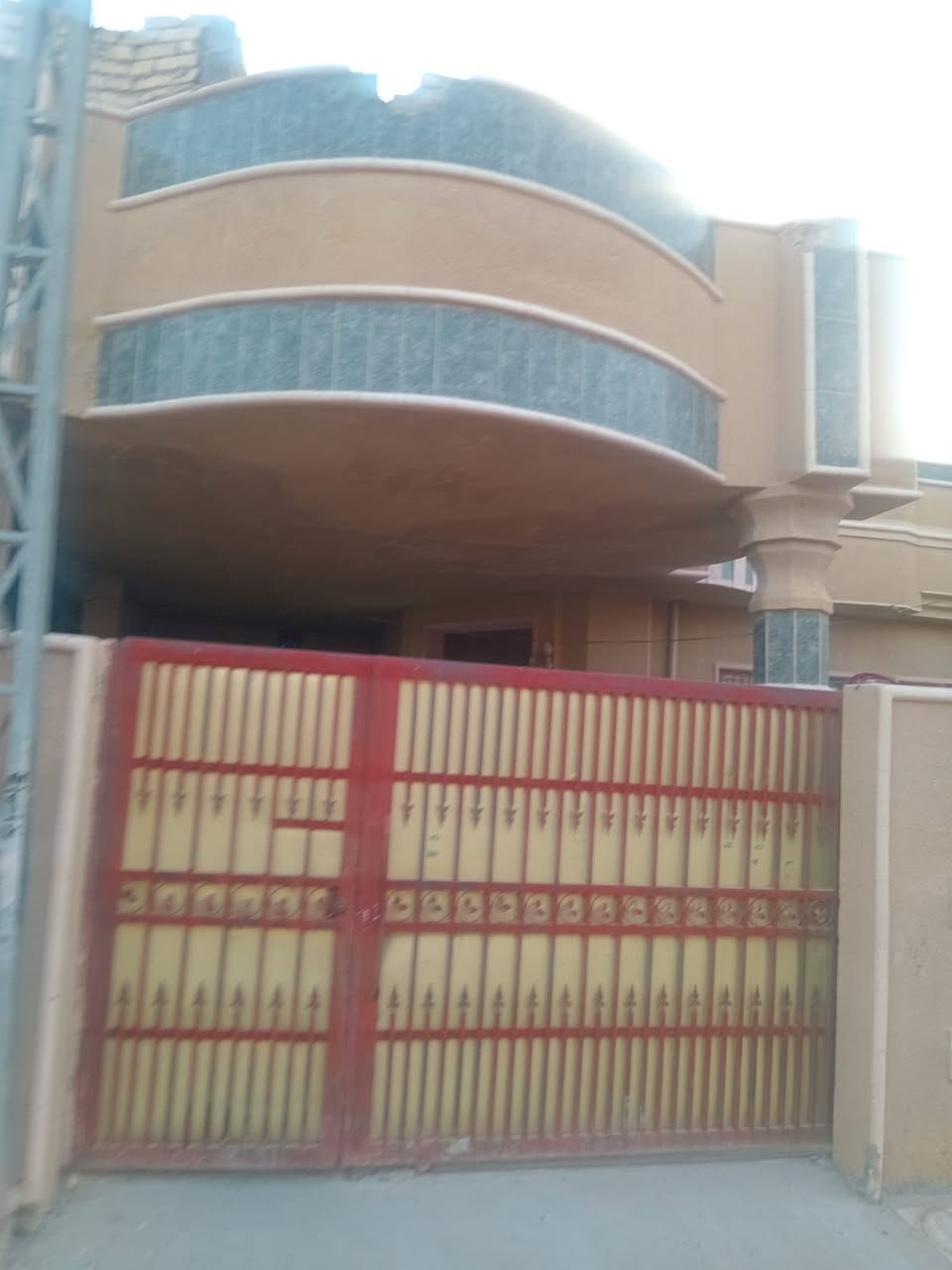 🏡 

#بيت_للبيع_حي_الشهداء
@

🔴 / الفلوجة /حي  الشهداء 
🔴قريب على جامع المرسلين
🔴

✅المساحة : ٢٥٠ متر وجه ١٢ ونصف  ونزال ٢٠

 🛣 الشارع 🛣🛤 : ٨  متر
🗒📑⚖️ نوع الملك : طابو صرف 

يتكون من طابقين ✅
الطابق الاول غرفتين 
وصاله ومطبخ وحمامات   ودوانيه وكراج
الطابق الثاني يتكون :_غرفتين وصالة   وحمام

🔴 السعر ١١٨ مليون وبي مجال 

للاستفسار3
***********

***********
مراجعة 🏖 مكتب عشتار في الفلوجه / حي الشهداء - شارع ٦٠ مقابل نادي الصمود

#عقارات_الفلوجة #عقار_للبيع #عقارات_الانبار #عقارات_العراق #عشتار_ للبناء_والعقار #العقار #عقار
#العقار_للبيع #للبيع #بيع #بيت #بيوت #قطعة #قطع
#ارض
