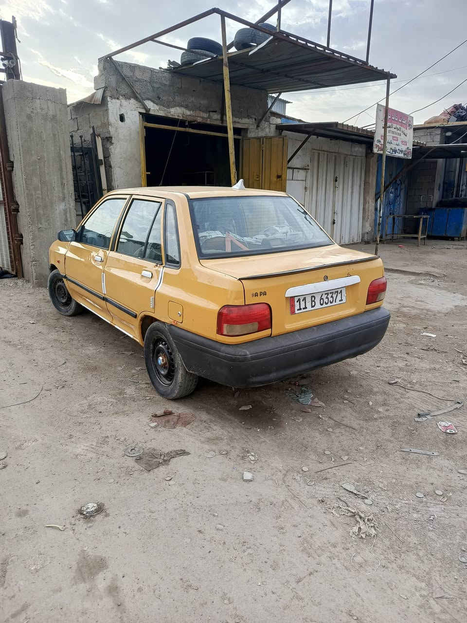 السلام عليكم سايبة 2012 رقم بغداد الرقم الجديد هيئة مال سنه مدفوعة غرامات مصفرة السيارة كاملة شواصي نضاف السيارة جاهزة سعرها 26 وبيها مجال التفيدة هذا رقمي***********
