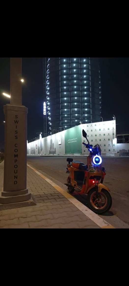 السلام عليكم 

دراجه شحن X900 🏍️.  بيع او مراوس 

بريكات دهن هايدروليك HAEDROLEK

دبلات امامي هيدروليك والخلفي غاز 

شاشه ديجتل 

وياله رياضي + فلنجه كبيره 

تشغيل بصمه + سويجين 2 + بصمتين 2 

بطاريات 25 امبير 🔋

عدد 5 بطاريات 🔋

سرعتها 119 حقيقي 80 🏍️

ديجلات + اناره جانبيه 🎧

لايتات زنون + نشره ليليه 🌑🔦

دراجه جديده ونضيفه وبلعافية عل ياخذها 

السعر 550 وبيها مجال بسيط للطيبين 💰


**إذا كنت صاحب هذا الإعلان وتريد حذفه لأي سبب، رجاءا أرسل رسالة إلى الدعم الفني**