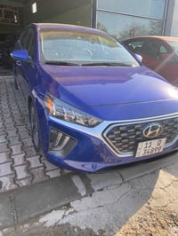 السلام. عليكم هونداي ايونك موديل 2022 السياره اعلى فئة مواصفات  ضررها ...