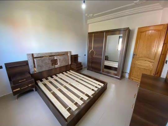 🤩باك بيت النعاس خشب mdf 18 كاليتي مزيانة 
🤩قياس ماريو 2/160 
🤩قياس ناموسية 140/190 أو 160/190 
🤩 جوج كوافوزات صغار
 🤩كوافوزة كبيرة بكادر المرايا 
🤩ثمن 6300 درهم مراكش, المغرب


**إذا كنت صاحب هذا الإعلان وتريد حذفه لأي سبب، رجاءا أرسل رسالة إلى الدعم الفني**