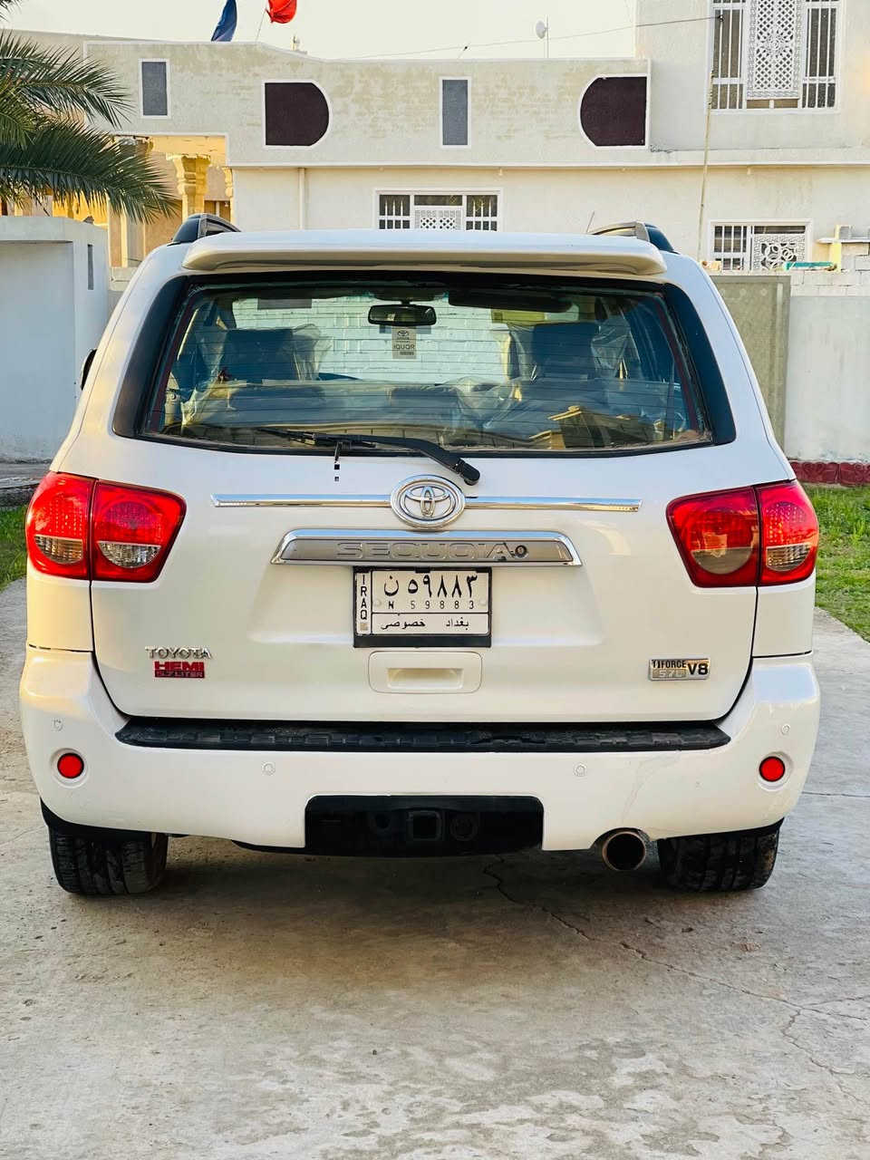 لسلام عليكم
           تيوتا سيكويا  بلاتينيوم 
بسمي مشروع وطني 
موصفاتههً معروفه
داخل بيجي 
.الموديل:2009
.المواصفات(platnum) 1/1
ماشيه 200 الف
.سلايد روف
كشناتً جلد
.زراكات 
.كامره
.تحكم ستيرن جهتين
.ستيرن كهرباء
.مري شفط
.كشنات جلد +تدفئه تبريد
.بردات جانبيه بلاديه
.شاشه ايباد
.V8(5700)
.بعد بيها هوايه مواصفات 
سياره جديده بمعنه الكلمه 
بيها صبغ جاملق وربع باب الخلفي فقط 
.السعر 168 
مكان السياره بغداد 
لاستفسار 
*********** بغداد, العراق
