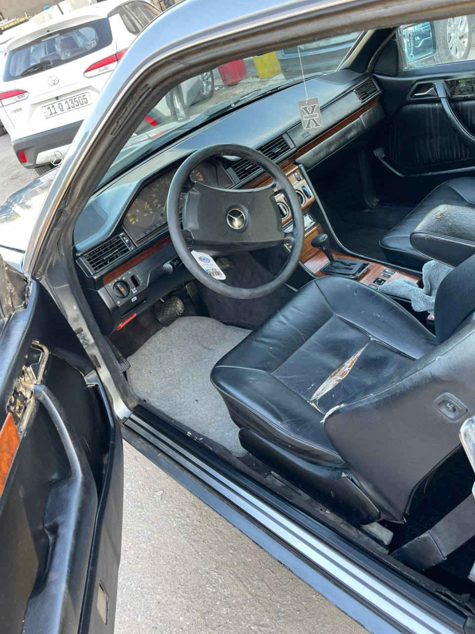 السلام عليكم مارسدس كوبيه
(تك باب) محرك vvt3000 
رقم بغداد تحويل مباشر 
السعر50قابل للتفاوض 
***********
بغداد
