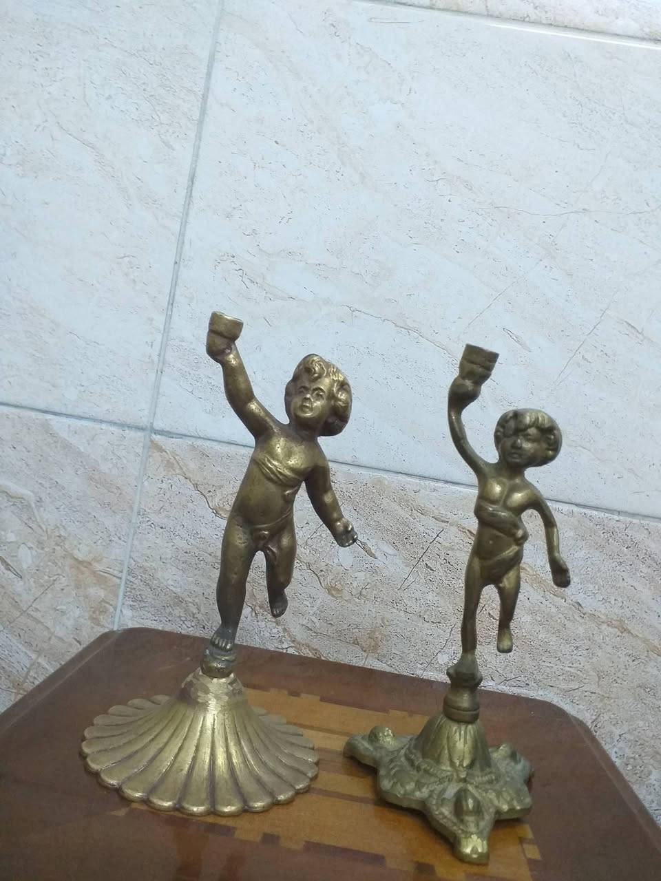 السلام عليكم ورحمة الله وبركاته جبنالكم احلى تماثيل مال ايام زمان نظافة عامة وزن ثقيل جدا مكان موصل يوجد توصيل كافه محافظات العراق السعر خاص رجاءأ


**إذا كنت صاحب هذا الإعلان وتريد حذفه لأي سبب، رجاءا أرسل رسالة إلى الدعم الفني**