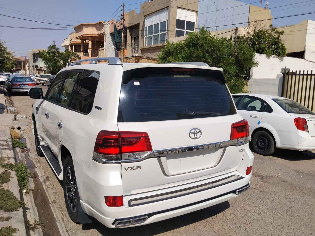 سلام عليكم لاند كروز VXR خمس بصمات V8 صبغ حزام كير محرك حداديه جديد موديل 2009 محدث 2021
سلام عليكم لاند كروز VXR خمس بصمات V8 صبغ حزام كير محرك حداديه جديد موديل 2009 محدث 2021 
(مكلف بالنشر)  السعر 270 وبيها مجال 
متواجد عل رقم فقط ***********
