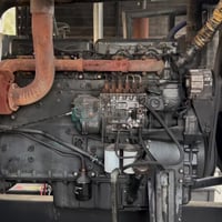 للبيع المكينه فقط سكانيا٨٨ اوربيه بيه بخار وتنقيص السعر٣٠ ورقه في منطق...