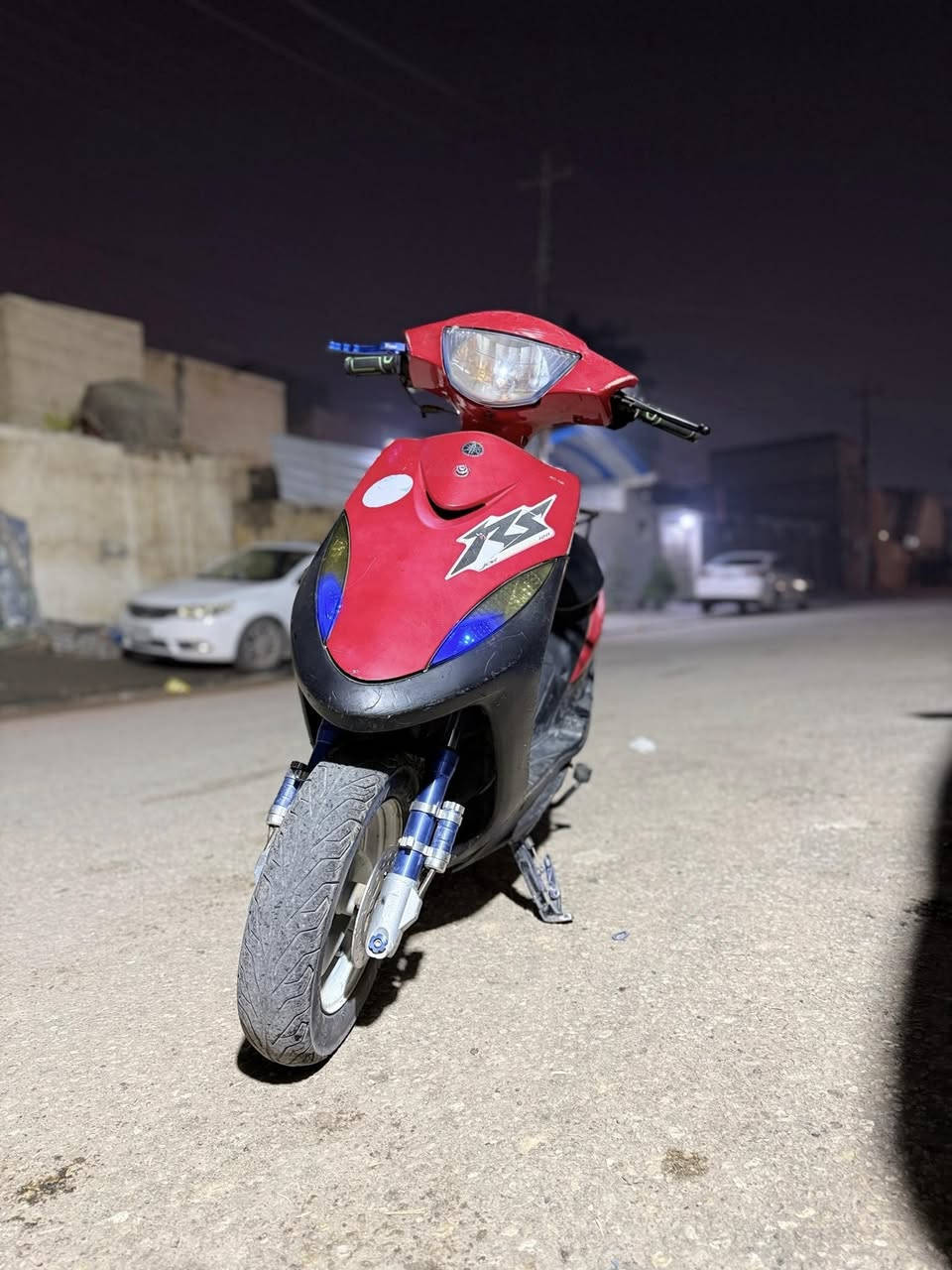 سلام عليكم دراجه ماكس عدله للبيع 
نواقصها بس باتري وبنجر كدام فقط 
دراجه كهربائيات شغاله كلشي شغال نكره سلف 
السعر 575 مجال قليل 
للاستفسار ***********
