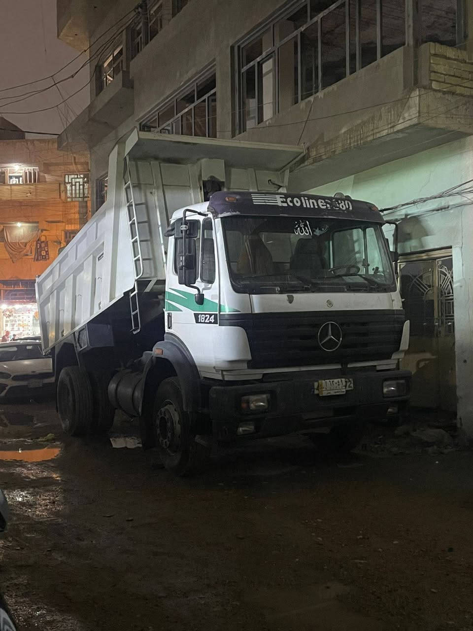 السلام عليكم للبيع البي كرواتي الموديل ١٩٩٦ مكينه سته سوبر لاتبخير ولا تنقيص تونه مجفتيهه سياره اصل طويله ومكصره محنيه ومضروبه باج بطن سبرنك هوائي تخم تاير قماره بلادي بلادي مكان سياره بغداد رقم صاحب السيارة اني مكلف بل نشر والسعر المطلوب ٢٦٠ وبيهه مجال للشراي ***********
