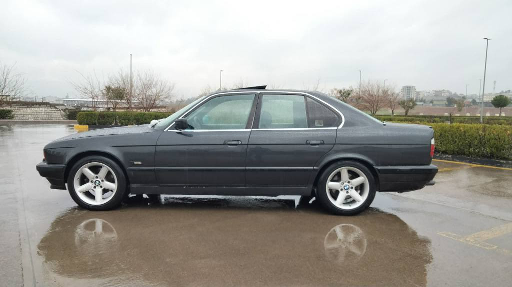 ***********
BMW 525 tomatik
1992 فولە
تەبریت
سڵایت
ئێرباکە
جام کارەبای
کوشن جڵد
کوشن کارەبای
ئاوێنە کارەبای
ئاوێنە هیتەر
ناو فۆڕمیکا
لایت ئەڵقە

ئاڕمی پلاستیکی سلێمانی بەشەرتی ئاڕمو ئەوەلیات
موسو بڕاوە گێڕ مەکینەی بەشەرت
بێ دەعمە 
بۆ نرخ پەیوەندی بکە السليمانية, العراق
