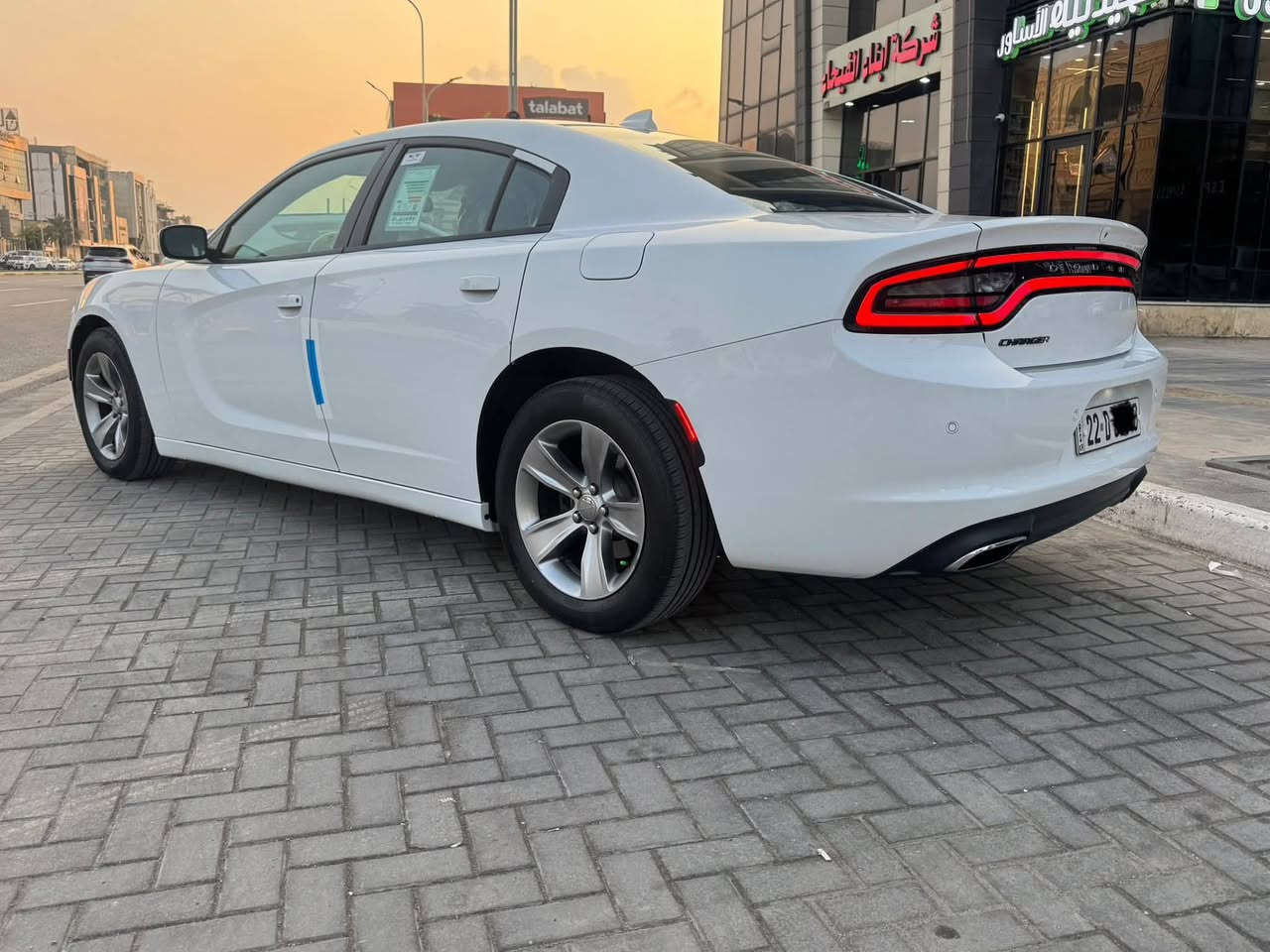 السلام عليكم شباب جاجر موديل 2017
سياره sxt زيرو اربيل كفاله عامه من كلشي سياره وضع شركه 
رقم اربيل بسمي سنويه لل2028 
كير محرك تخم تاير اكسن كله وضع شركه سياره حجريات شركه
ماشيه 125 الف مايل سياره شرط برغي ماعايزه
بيهه 4 سونارت تعال خاص اطكياهن 
رقمي *********** سعر 222
