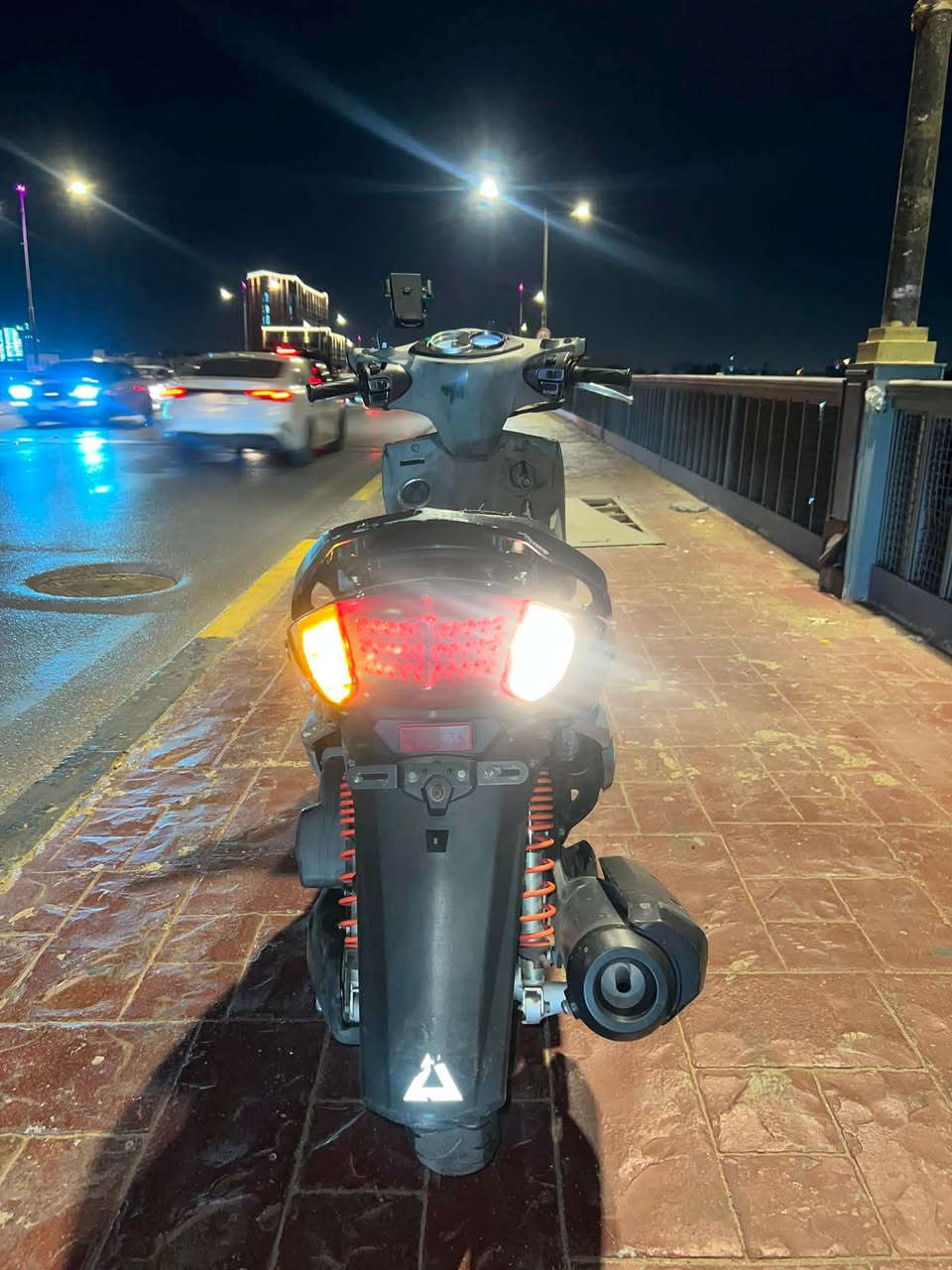 سلام عليكم
سكنس  فحل للبيع *********** فقط  واتساب
 رمبه جديده جديده بمعنى شوفت عينك الدراجه بعدهة لوك صارلهة سبوع من نزلتهة من معرض يوماها الي بلضلال ولدراجه نوز خطين الدراجه ما نقصهة ولا شغله برغي ما ناقضهة والدراجه ما مفتوح بيهة برغي واحد الملاحضه بس اخويه الصغير جفت عنده وبس وسبب البيع ضروف خاصه  
الي بخاطره رقمي فوك وكلت بس واتساب مكاني بغداد الامين الثانيه
