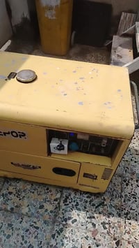 مولده كامه كاتم بطارية لبيع سعر 450 مكان الأمين النواب الظباط قرب مصور...