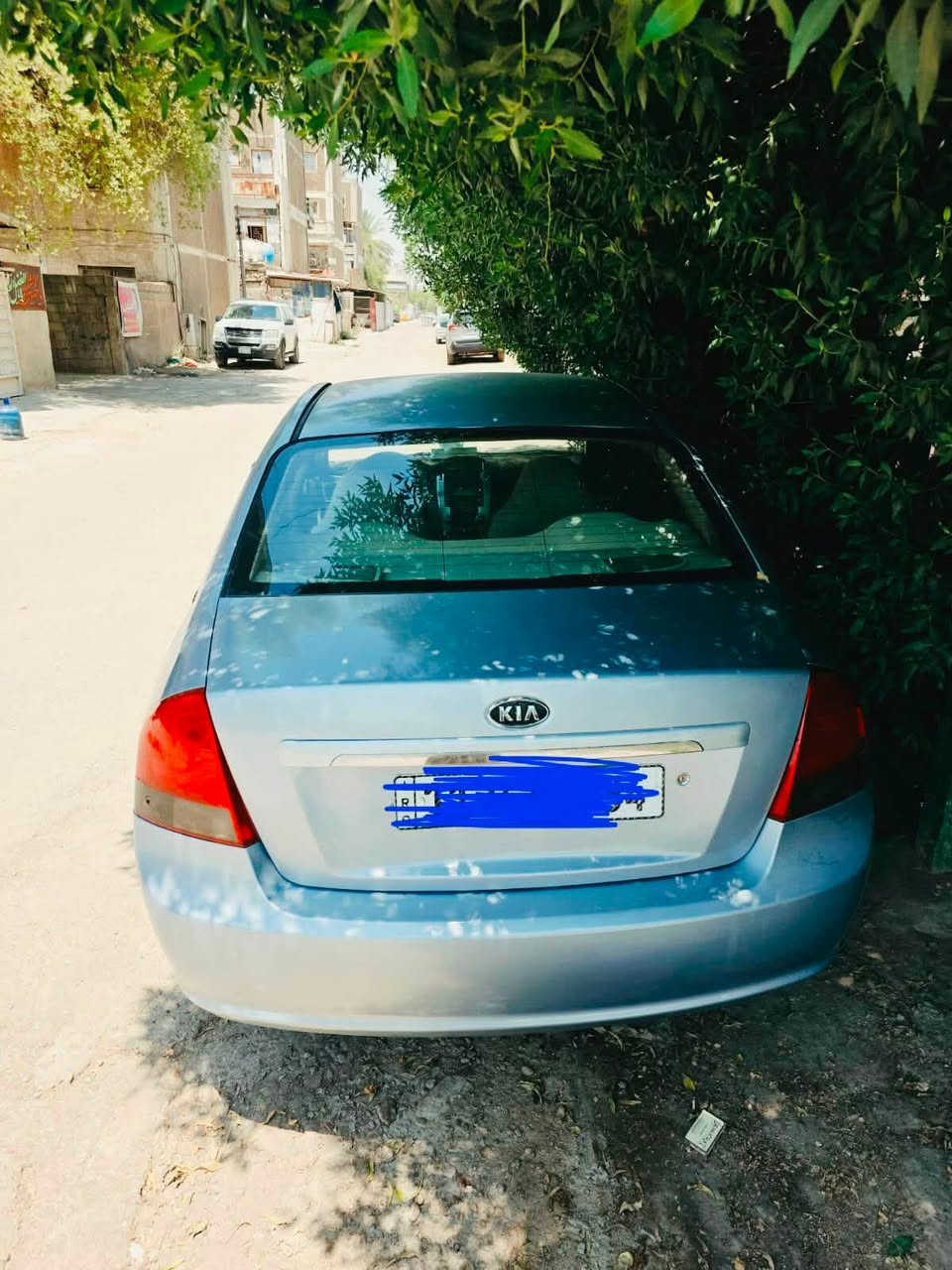 السلام عليكم 
كيا سيراتو 2007 خليجي محرك 1600 رقمي بغداد دولي بأسمي  
صبغ عام للجماليه بسبب جرد الون  
والصور قبل صبغ عندي موجوده 
تبريد ثلج 
السعر 73 وبيها مجال للطيبين
رقم الهاتف /***********
اتصال او واتساب
المكان بغداد /الدوره
