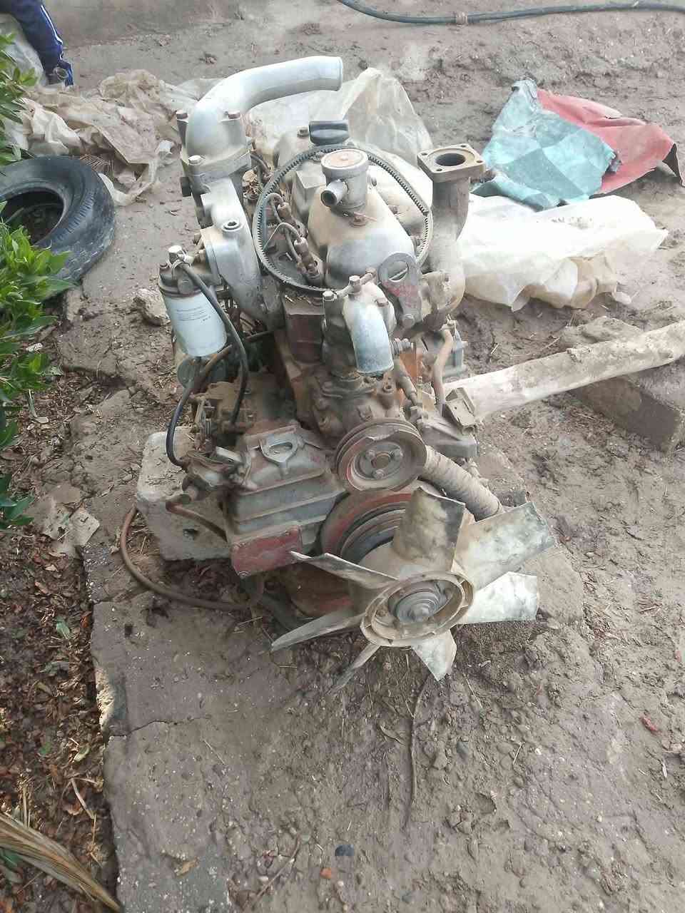 السلام عليكم محرك افيكو 4 سلندر للبيع لٱ تنقيص ولا تبخير السعر 1300 وبيه مجال مكلف بالنشر للاستفسار الاتصال علئ الرقم ***********
