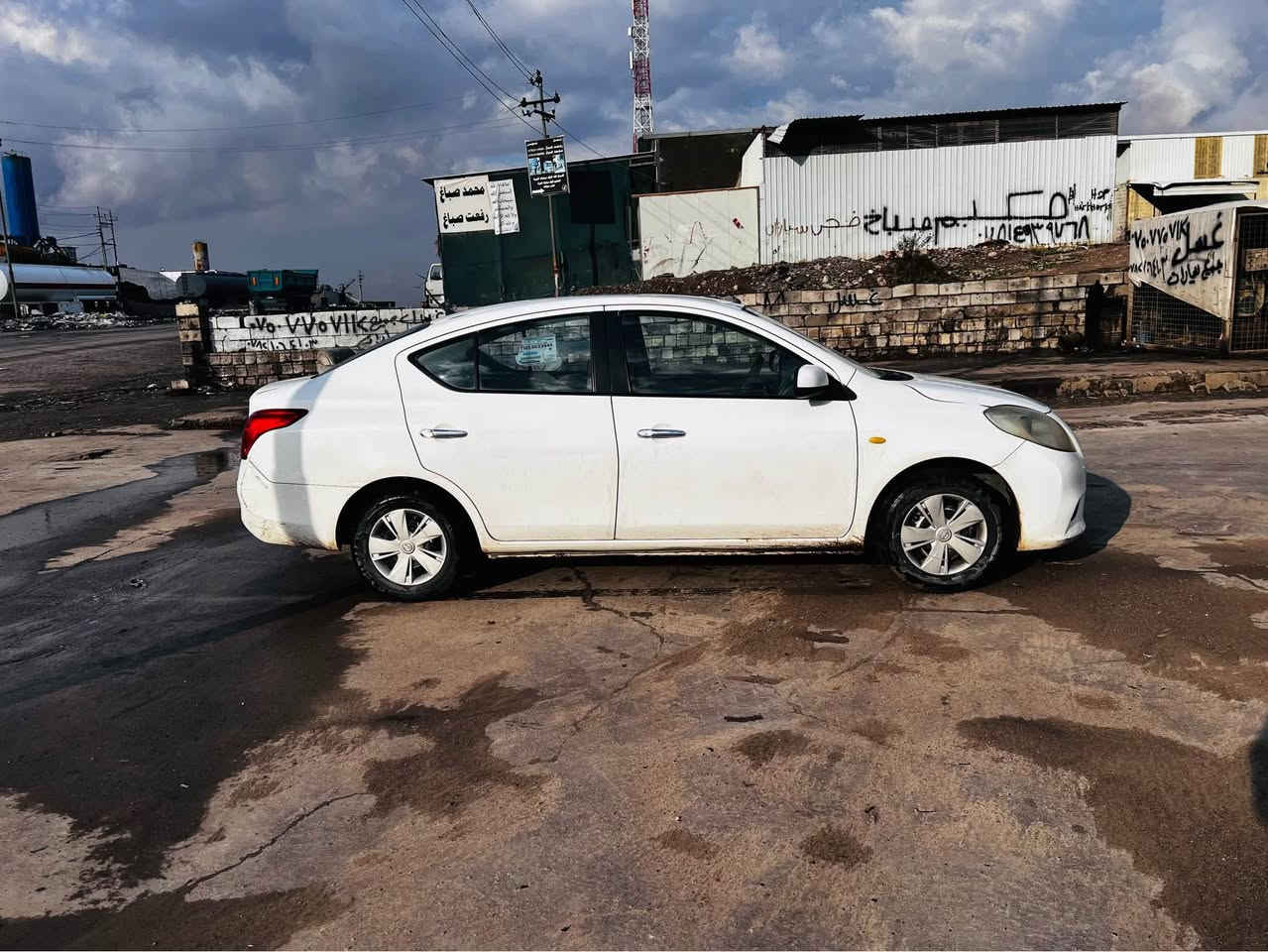 نیسان سنی مودیل 2013خەلیجی
یەدەنیکل دەبل گێج شاشە کامیرا
5پارجەی سبوغە پێشی کەپسە
پشتی جەمپێکە خەفیفی هەیە
گێرومکینە نەکرایتەوە بێ عیبن
سەنەوی 4مانگە بەسەرجوە
تحویل غرامەی بەشەرت
سعری 77وەرەقەمجال شوێن هەولێر
ژم ***********واتسئابی لەسەرە أربيل, العراق
