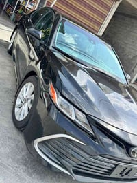 _كامري 2022 Le معروفه مواصفاتها_ رقم بابل معوقين ضررها جاملغ ايسر وبني...