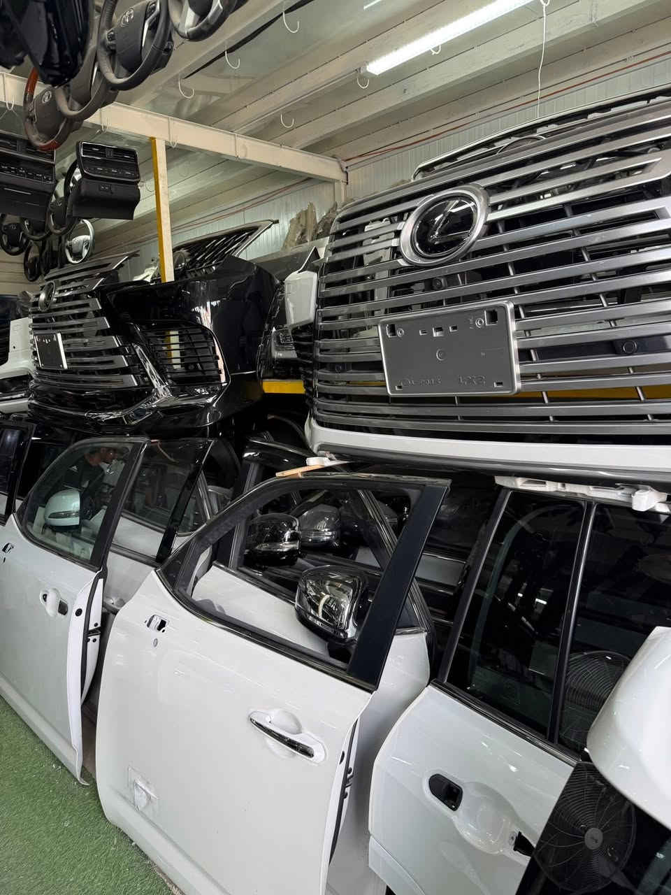 رمضان كريم كل عام وانتم بخير
اهلا بكم في  شركة الفهد العربي تويوتا 
⚪️ تتوفر جميع قطع غيار السيارات  تويوتا  
⚫️ خصم 10% لمدة سبوع⚪️ مفرد 
📌وبشرط الضمان الفعلي 💯
📌توصيل لجميع المحافظات 
📌دفع عند استلام 
⚫️  لكزس - لاندكروزر - برادو - اف جي كروزر  - تاكوما - تاندرا     ⚪️
@أبرز المعجبين
                          🚨🚨 انسب  الاسعار  🚨🚨
  اكتب  في الخاص   اسم  الماده   ترد الصفحة  السعر  والتفاصيل 

        ↙️↙️لايك  ومشاركة  رابط  الصفحة  ⬇️⬇️⬇️⬇️

شركة الفهد العربي تويوتا  
ارقام  الهاتف 

        ☎️☎️
***********      متوفر واتساب📌
