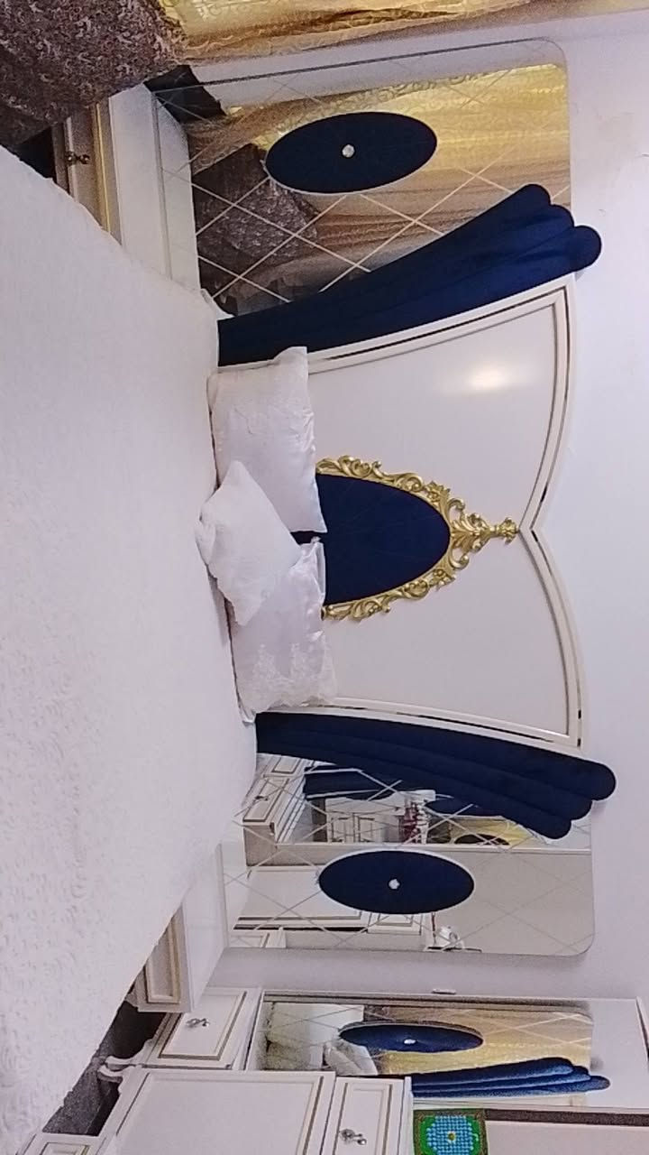 غرفه تركي للبيع العنوان اربيل بحركه السعر اب 600 وبيها مجال بسيط تتكون من 9 قطعه ومعا الدوشك


**إذا كنت صاحب هذا الإعلان وتريد حذفه لأي سبب، رجاءا أرسل رسالة إلى الدعم الفني**