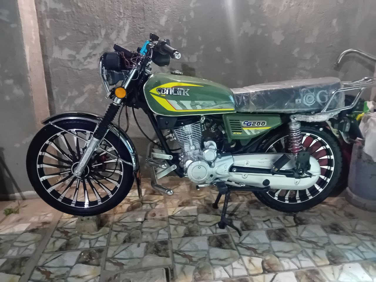 سلام عليكم دراجه البيع موديل 25الدراجه خير من الله كفاله عامه من كلشي بعده زيرو جديده واحله من الصور شرط اورق اصولي السعر ٨٧٥وبيه مجال بسيط مكاني ديالى الخالص هبهب الاستفسار ***********
***********￼
