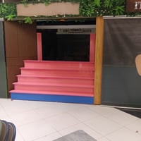 ديكور اخشاب للبيع مه الانارة تواصل ع رقم 07761719096