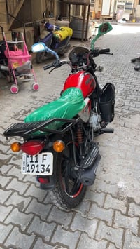 يالله بوكسر جبلي للبيع موديل 23نزول. 24مرقم كامل لوحه وسنويه نكليزي كف...