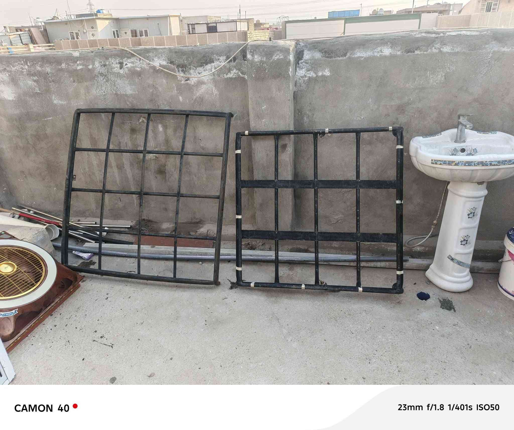 اغراض للبيع مرشحه وبنك سقفيه وسيبايات ومغسله***********
