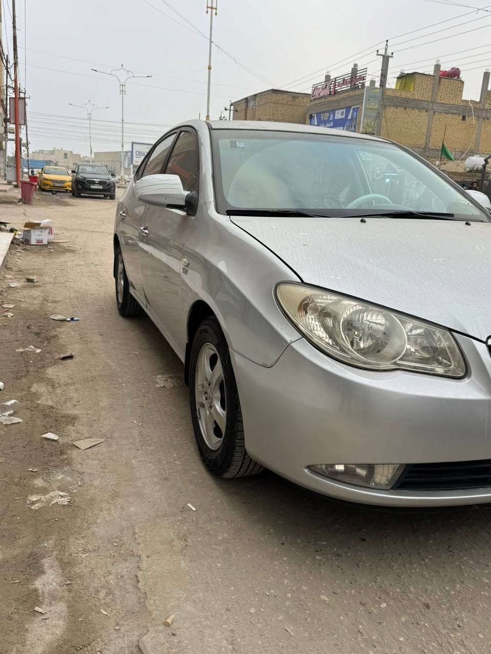 سلام عليكم الانترا افنتي 2008
ادوات ادوات ادوات متومه وكامله بغداد 
جديده ونضيه كير مكينه حداديه تخم تاير جديده السياره مال جناي تبريد تدفئه كله شغال ملاحظه (كصه جنطه) 
***********  المكان ناصريه مركز ترهم مراوس 
سعر ( 43)
