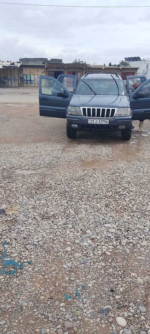 جيب شيروكي موديل 2000تبريد شغال  محرك كير كفاله صدر جديد محرك ملكه
بسمي سياره سعر 75وبيهه مجال للستفسار اكثر اتصال وبيك خير وتدلل مكان ديالى مراوس هم يرهم ***********طالعه من لهزه جديد
