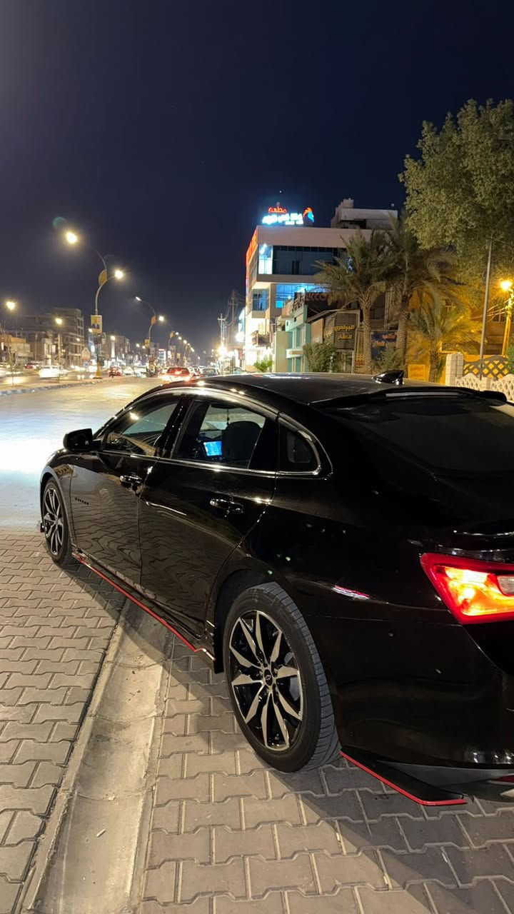 السلام عليكم …..
ماليبو 2022 RS
كلين تايتل 
مكينة  4 سلندر 1.500T
رقم اربيل 
السيارة ماشية 60mi
مواصفات السيارة !!
دخول ذكي
تشغيل ذكي 
تشغيل عن بعد 
سايد بريك بصمة 
حساسات اماميه وخلفيه 
نقطه عمياء 
تحكم ستيرن جهتين 
مثبت سرعه
شاشة ايباد تدعم ابل كاربلي واندرويد اوتو
كامرة خلفية 
سبايدر خلفي 
ويل كب رياضي 
كشن السائق كهربائي

الاضافات 
كت رياضي كامل 
سبويلر جامة خلفية 
لحية امامية 
زعانف جانبيه 
عازل حراري للجام كلة
لايت زنون عالي ناصي 

حادث السيارة /  بدون صبغ بدون تبديل  
بوارد فقط 
***********
