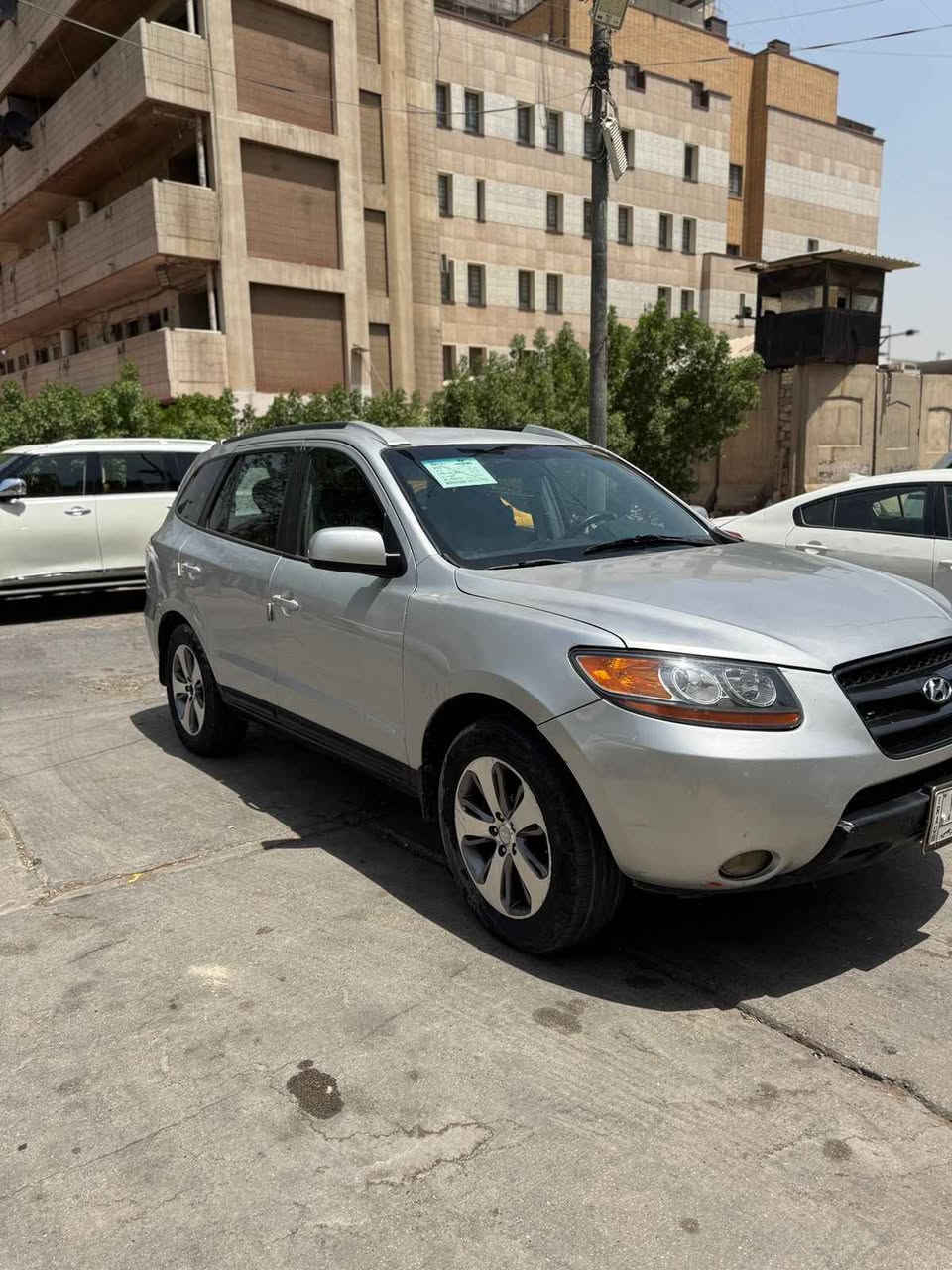 سنتافي 2007   امريكي محرك 6  حجم المحرك 2700 
5 راكب 
صور السونار داخل المنشور 
رقم نينوى 
كوبون بانزين بيها 
داخل صاج 
محرك شرط + كير شرط 
تبريد شغال + تدفئه شغاله 
طخم تاير جديد 
منظومه زينون عالي ناصي 
شاشه + كامرة 
السعر 102 💸
العنوان - موصل جانب الايمن 
*********** واتس + سيم موصل, نينوى
