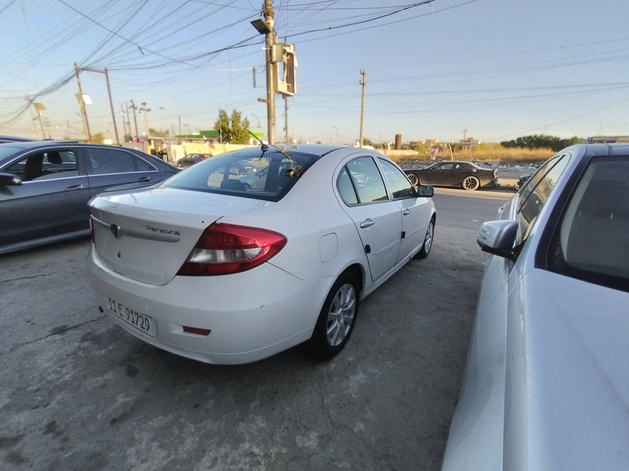 بروتون بيرسونا خليجي 2013 رقم بغداد باسمي هزة جديده مكفوله من الصبغ بيها رصعات اماكن وبارد مكينه كير تبريد ثلج تخم تايرات باتري جديد حداديه حلوه السعر 82وبيها مجال للطيبين مكاني بغداد الغزاليه 
ه‍/***********
