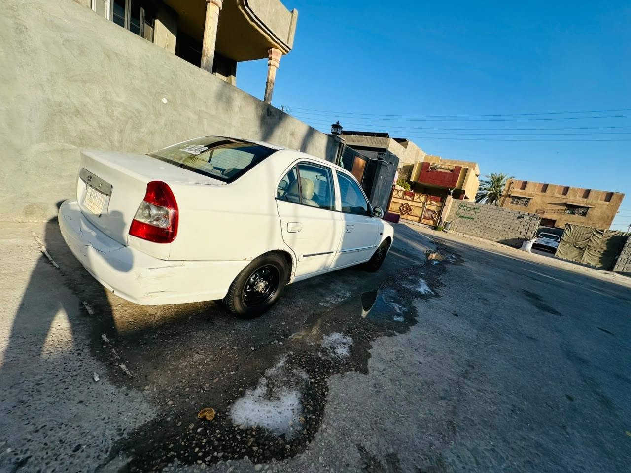 سلام عليكم فيرنه موديل ٢٠١٤ رقم بابل مكينه وكير وتخم تاير وتبريد وحداديه  جاهزه بيه صبغ حزام  مكانه بابل ناحيه نيل 
سعره ٥٣وبيه مجال
 ***********
