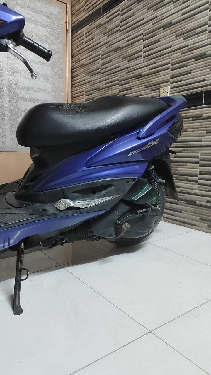 السلام عليكم دراجة للبيع سكنس فحل  الدراجة خير من الله شلعة ومعدل دراجة صالها اقل سنة عندي دراجة رمبة نزلتها على ايدي وبدل الها كله دهن موتل كل 15يوم يتبدل الدهن ودراجه ممتعوبه على ايدي الله شاهد تجي وشوف بعيونك واني خادم الكم اي شخص يجي وكل هلا بي والف عافية على الي ياخذها الدراجه كلها على البلادي بس بيها يدات رياضيه بك لايت رياضي عنوان دراجة ((بغداد مدينة الصدر)) اي استفسار راسلني وتشلع عيوني ❤


**إذا كنت صاحب هذا الإعلان وتريد حذفه لأي سبب، رجاءا أرسل رسالة إلى الدعم الفني**