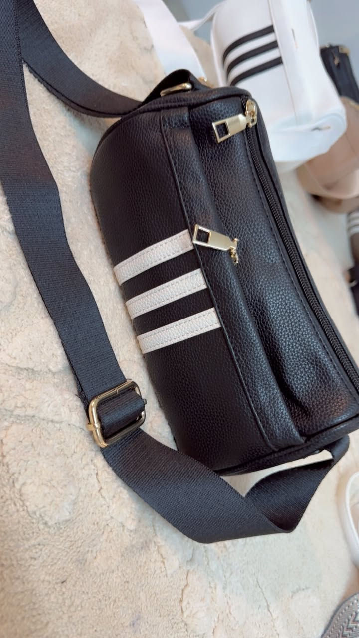 #جنط_نسائية جلد اصلي ضمان سنه✅
#سعررر 10 فقط✅✅

للحجز والاستفسار يرجى مراسله الصفحه🤳
للحجز ع رقم وتساب 
7773332270📞
7716639035📞
يوجد توصيل
🚕 بسمايه الف
🚕 بغداد 5000
🚕وكل محافظات العراق 6000
يوجد دفع ماستر💰💰@أبرز المعجبين


**إذا كنت صاحب هذا الإعلان وتريد حذفه لأي سبب، رجاءا أرسل رسالة إلى الدعم الفني**