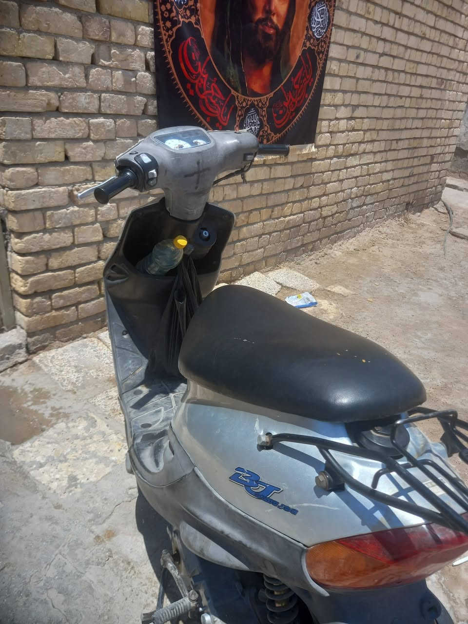 بيجي للبيع كله بلادي مامفتوحه الدراجه بس ماتنطي معدل عوزه ضبضبه وغسله سعره 250 تواصل خاص او واتساب ***********
