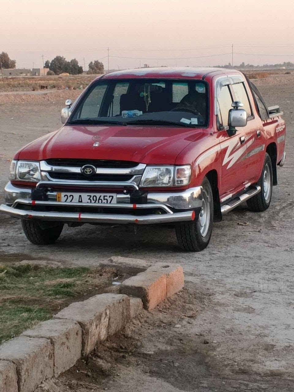 سلام عليكم سيارة للبيع جمره موديل 2002 حداديه تبريد كهربائيات كلهاا شغاله تخم تاير رقم اربيل باسمي سنويه لل2032 
المكان الديوانيه الحمزه الشرقي 

الاتصال على الرقم***********
