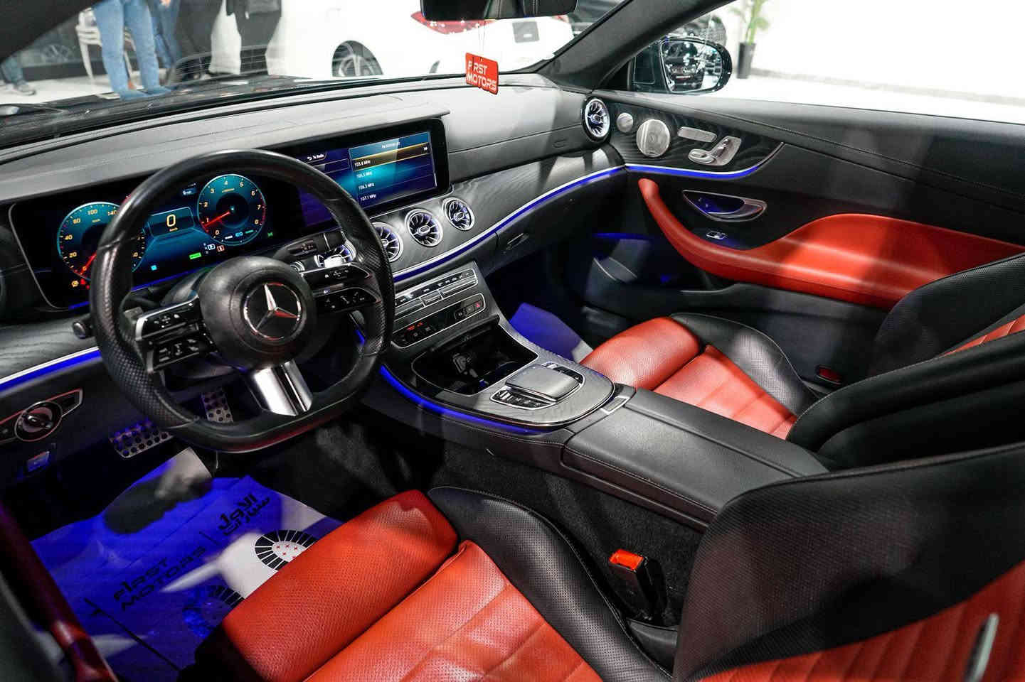 کوردی /عربی 
*********
دروستكراوي : Mercedes 
مۆدێل : E450
ساڵ :2022
بزوێنەر : V6 3.0L
بگۆری بزوێنەر : automatic 
سوتەمەنی : بنزین 
دۆخ : بەکارهاتوو
ماوەی ڕۆشتوو:15 mile 
نرخ : 38500$
تابلو ئوتومبێل : اربيل   
~~~~~~~~~~
0751 2004 377
0750 397 7815
~~~~~~~~~~
النوع:   , Mercedes
المودیل : E 450
سنة: 2022
المحرك : V6 3.0L
ناقل الحركة: automatic
نوع الوقود : بنزين 
الحالة: المستخدم 
عدد اميال : 15 mile   
السعر:  38500$
رقم السیارە:اربيل 
************ أربيل, العراق
