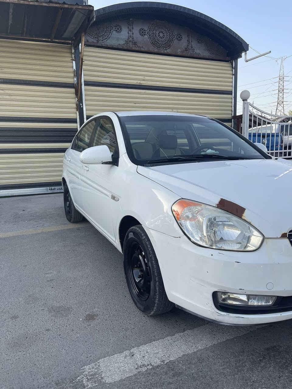 اكسنت مديل 2010 خليجي بيها قطع صبغ أبيع حزام بدون دواخل محرك 1600كير محرك نضاف مال حاويه حداديه صدرها كله جديد مشروع وطني السعر 75وبيها مجال العنوان بغداد الحريه رقم الهاتف ***********
