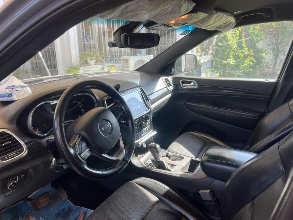 موديل 2020 بلاك توب بأسمي السعر 215
بابل_ناحية الشوملي 
***********
