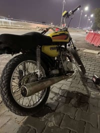 تايكر • أوراق • معدلة قوية