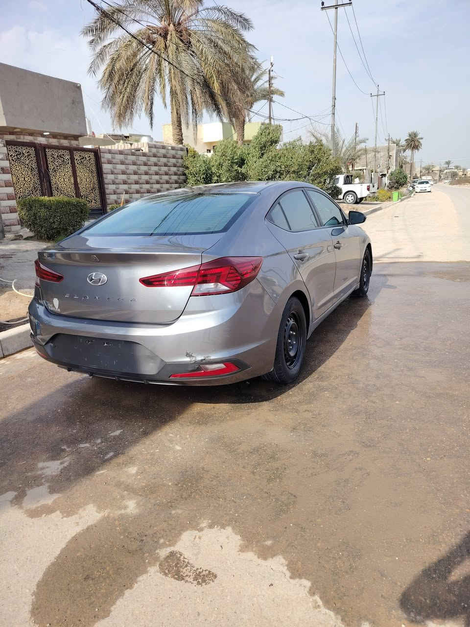 للبيع الانترا موديل 2019 السياره كفاله من كلشي بدون ارباك فقط بنيد وصور الحادث مرفقه كير مكينه حداديه منظومه زنون جاهزه ع الاخر سنويه ما صاقطه تريد وكاله او تحويل مكان السياره ب الحله السعر 135 الاتصال ***********
