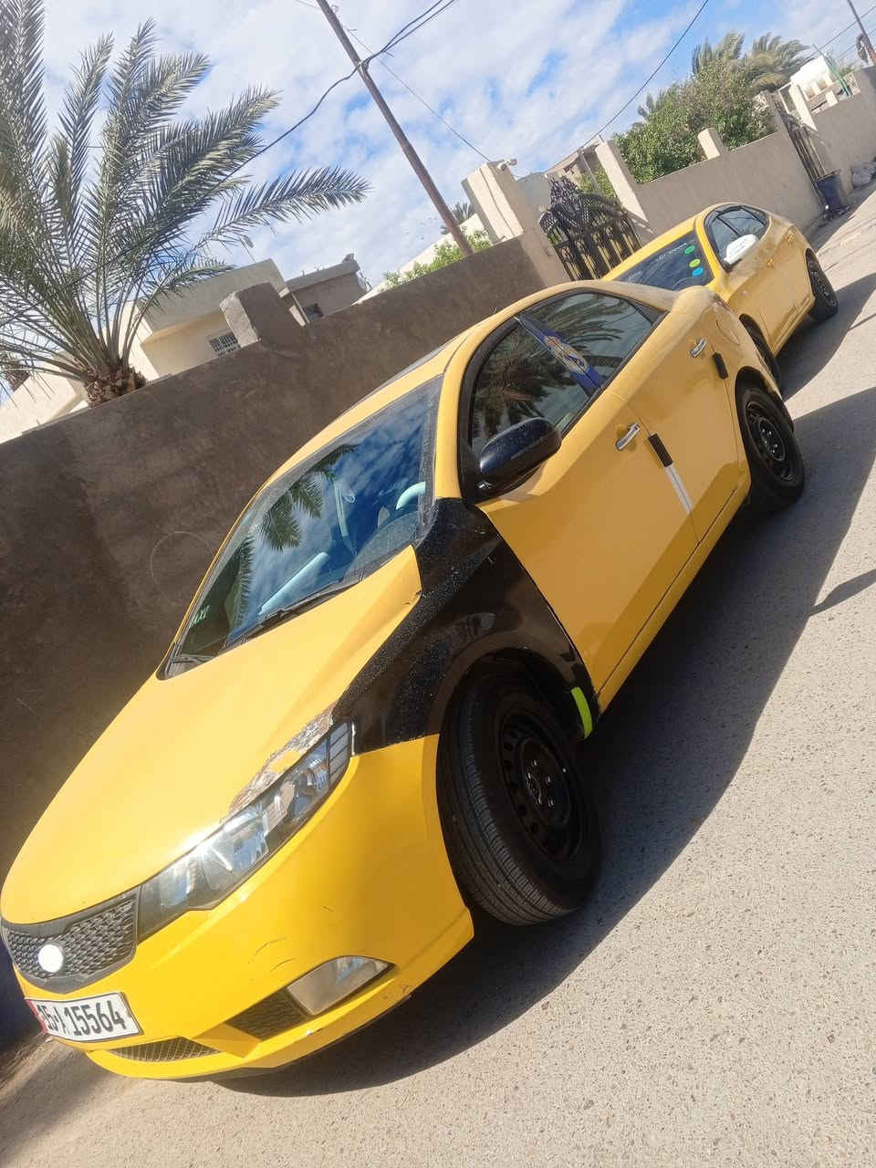 سلام عليكم سيراتو موديل 2011 فول مواصفات خليجي بيه جاملق امامي مكينه 1600 دوش مكينه وكير وتبريد جدد  صدر امامي خلفي تخم تاير كله جديد بسمي رقم انبار فول مواصفات بضمه فتحه تحكم ستيرن مري كهرباء شاشه كبيره دوشمه بيت نحل فول سياره مآل بيت سعر 76 وبيه مجال رقمي *********** مكان دوره هورجب
