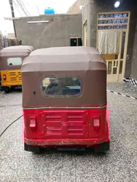 تكتك للبيع موديل 2017/شهر12.  أوراق  كاملة المصطفى مكان بغداد جسر ديال...