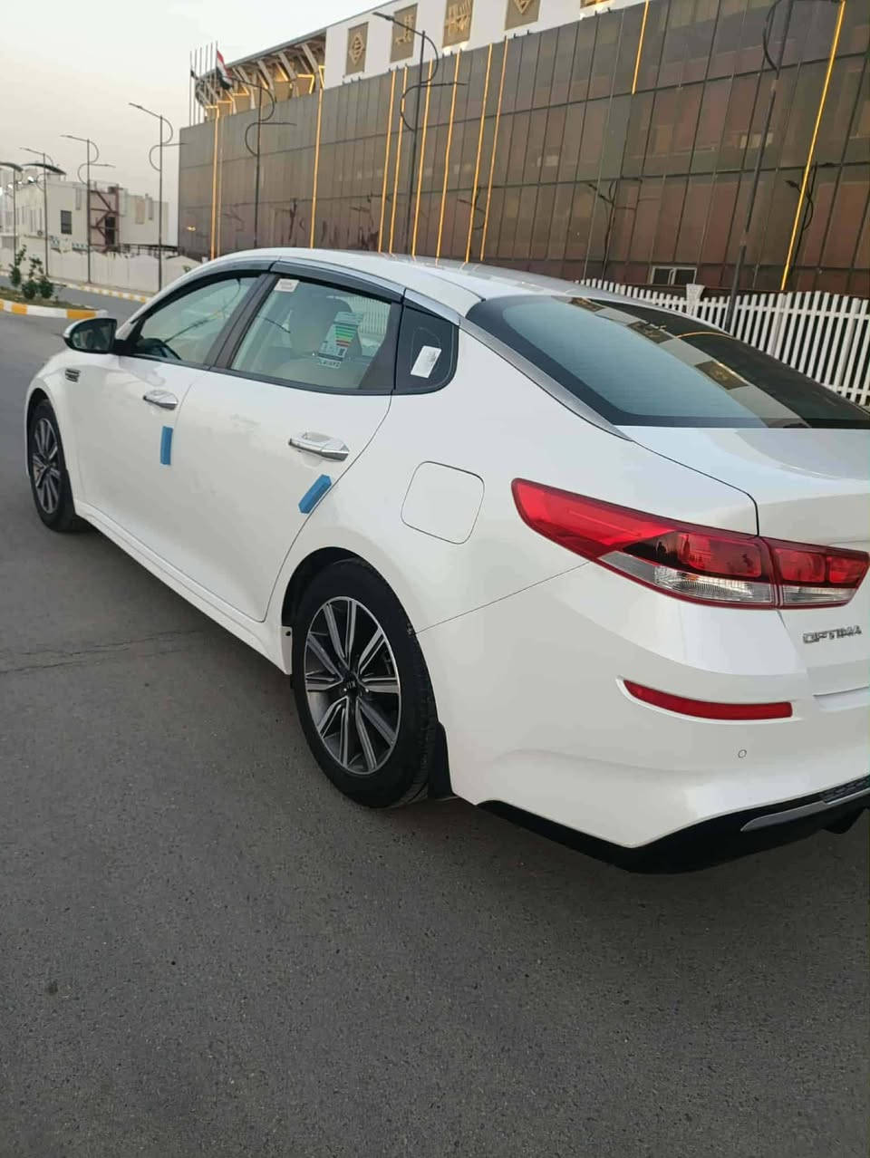 السلام عليكم 
كيا اوبتيما موديل 2019 خليجي حره بغداد تحويل ثاني يوم بسمي محرك 2000 السياره مكفوله كفاله عامه فقط بيه بيه بارد خفيف بلباب ألي وره السايق
مكان سياره ناصريه
جاهزه محرك حداديه تبريد 
السعر 187
*********** للاستفسار
اني مكلف بنشر اتصل عل رقم ومايكون خاطرك له طيب
