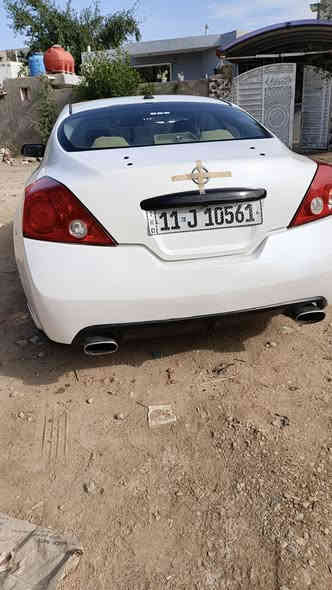 السلام عليكم ..
نيسان اولتيما شبابيه. موديل 2008 بأسمي فول مواصفات كير و محرك مكفول تخم تاير كهربائيات كله شغاله فتحة بالسقف تشغيل بصمه قفل الباب بصمه تدفئه تبريد .. 

السياره مصبوغه عام  للجماليه بيه حادث جدا بسيط الباب وقسم من الجاملغ الخلفي  هزه جديده صار شهرين *********** المكان النعمانيه السعر 65 ورقه وبيه مجال
