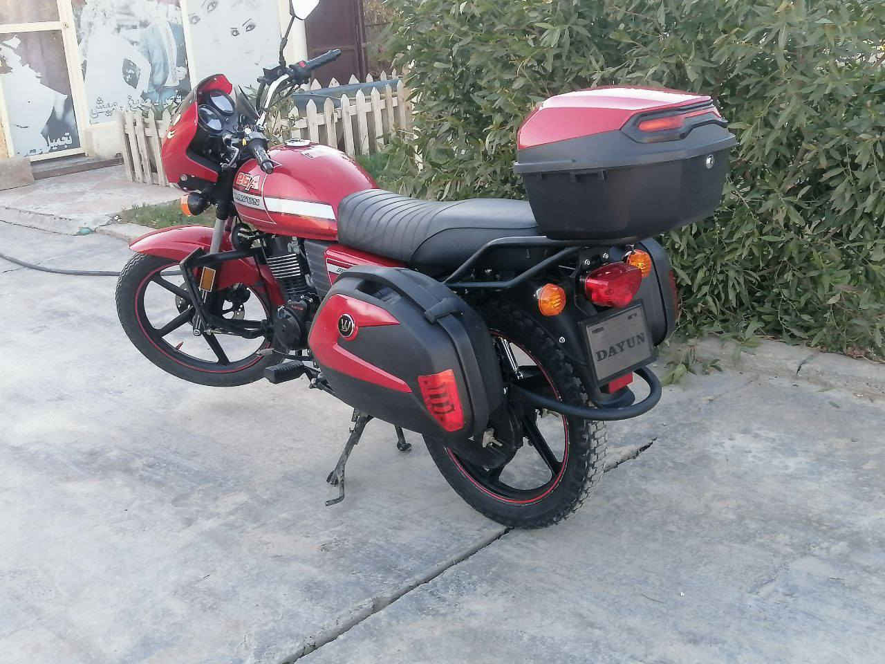 سلام عليكم دايوان موديل 2022 رقم ديالى تحويل ثاني يوم مكفولة كفاله عامة محرك 200 ما ممدود عليه سبانة
عداد ألكتروني ماشية 5000 
السعر 2150 و بيها مجال و الي ميعجبة السعر اينورنه بكلمه حلوة 
المكان : ديالى المقدادية 
رقم : ***********
