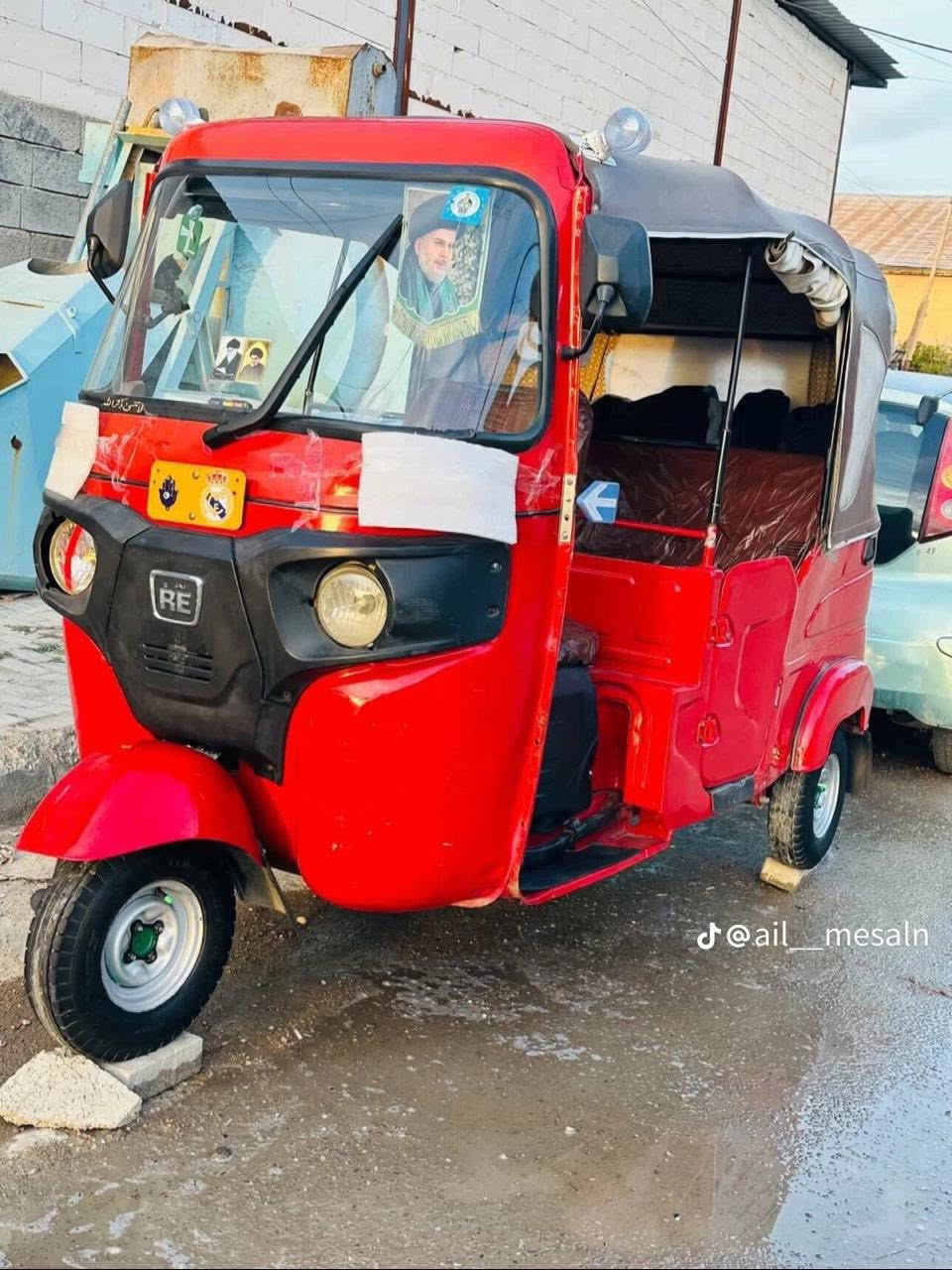 السلام عليكم دراجه للبيع 2021 #السعر 7600 دراجه نضيفه رقم وسنويه انكليزي بغداد  مفتوحه شرط شركه تجفيت ماناقصها كلشي بس الكصه مبدله وشوي جارده تكتك نضيفه مكان الحسينيه مال راشديه ***********
